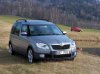 Skoda-Roomster_Scout_2007_800x600_wallpaper_03.jpg