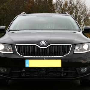 Skoda O3C EBL 1.4 TSI DSG Pano