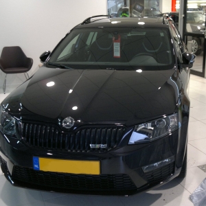 RS front bijafleveren