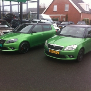 Rechts mijn ouwe RS en links mijn huidige RS.