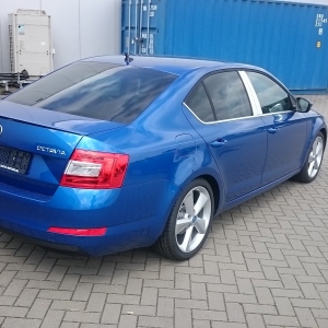 Octavia 1.8 TSI Race Blue - 2