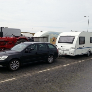 Skoda met caravan