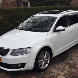 Mn nieuwe octavia combi 1.6 tdi dsg