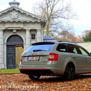 Skoda Octavia Combi RS230