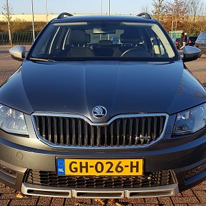 Skoda Octavia Scout 4X4 DSG 2.0 TDi