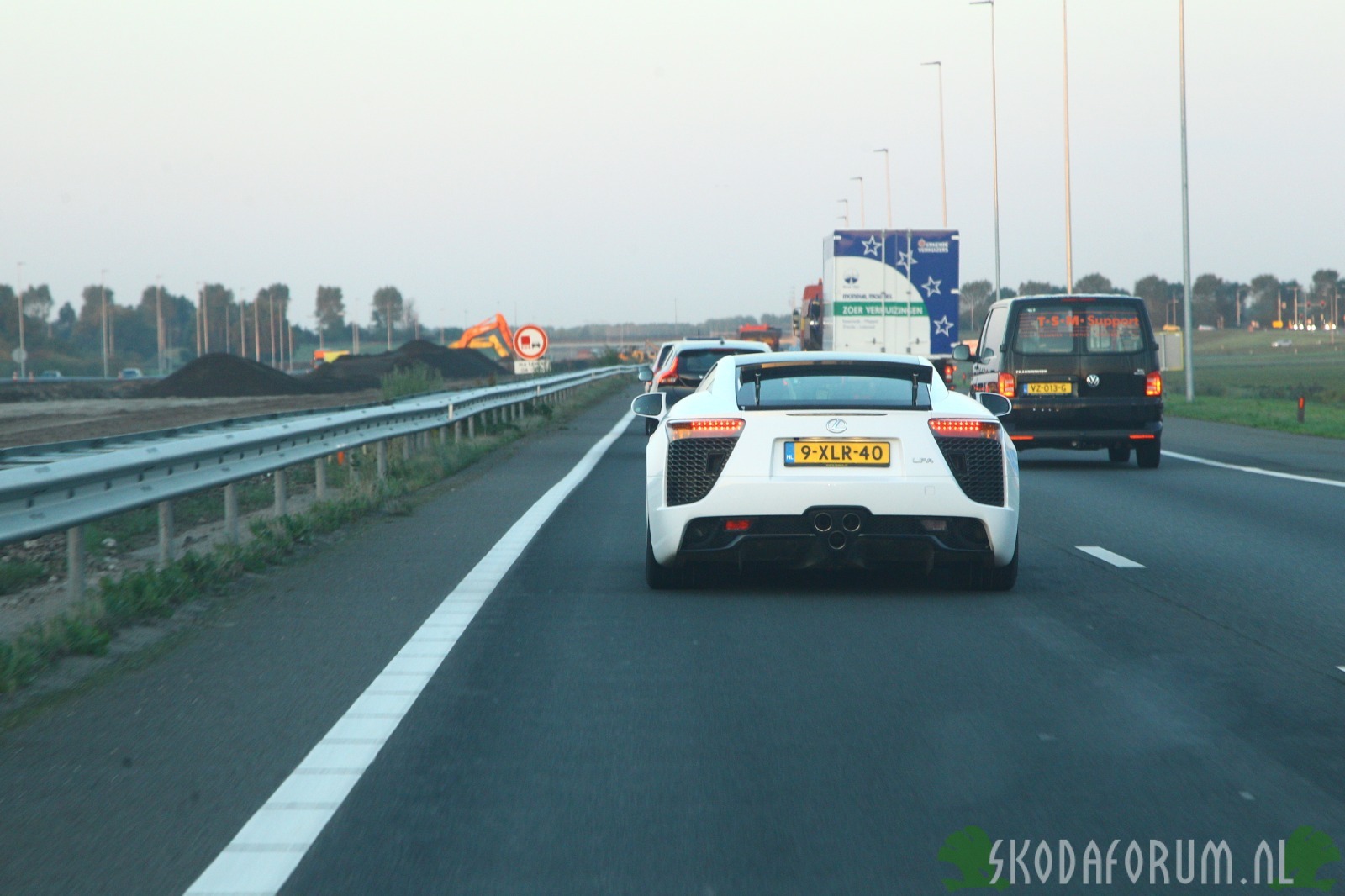 Lexus LFA