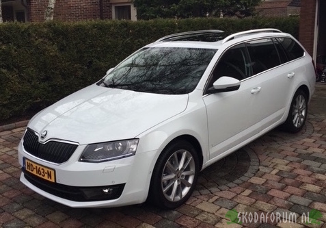 Mn nieuwe octavia combi 1.6 tdi dsg