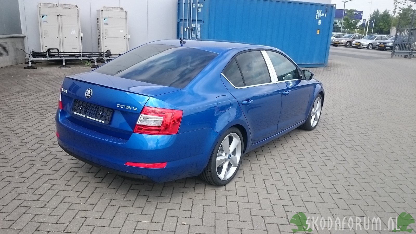 Octavia 1.8 TSI Race Blue - 2