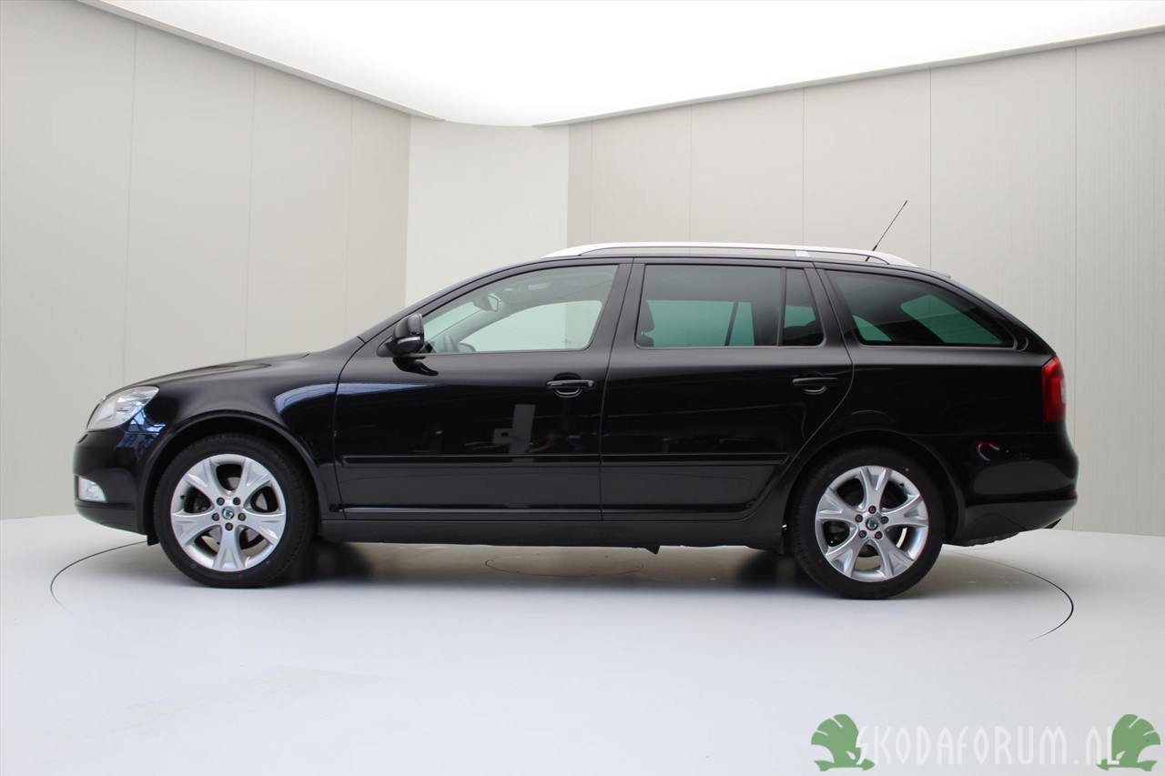 Skoda Octavia Combi Elegance Businessline '10