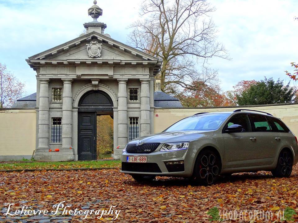 Skoda Octavia Combi RS230