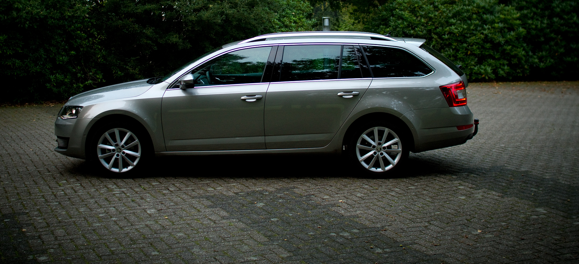 Skoda Octavia III Combi - Cappuccino Beige