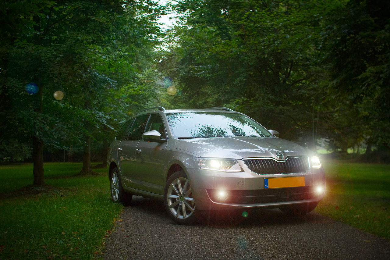 Skoda Octavia III Combi - Cappuccino Beige