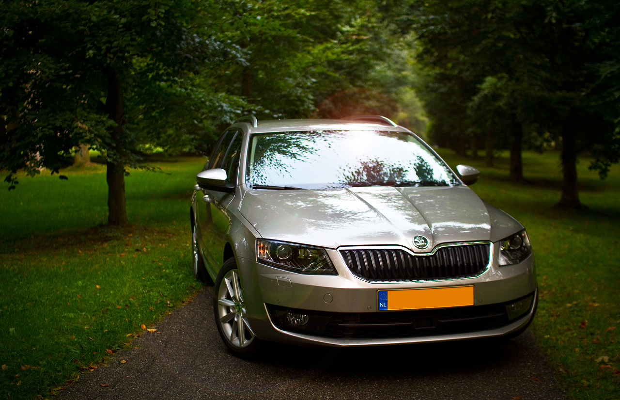 Skoda Octavia III Combi - Cappuccino Beige