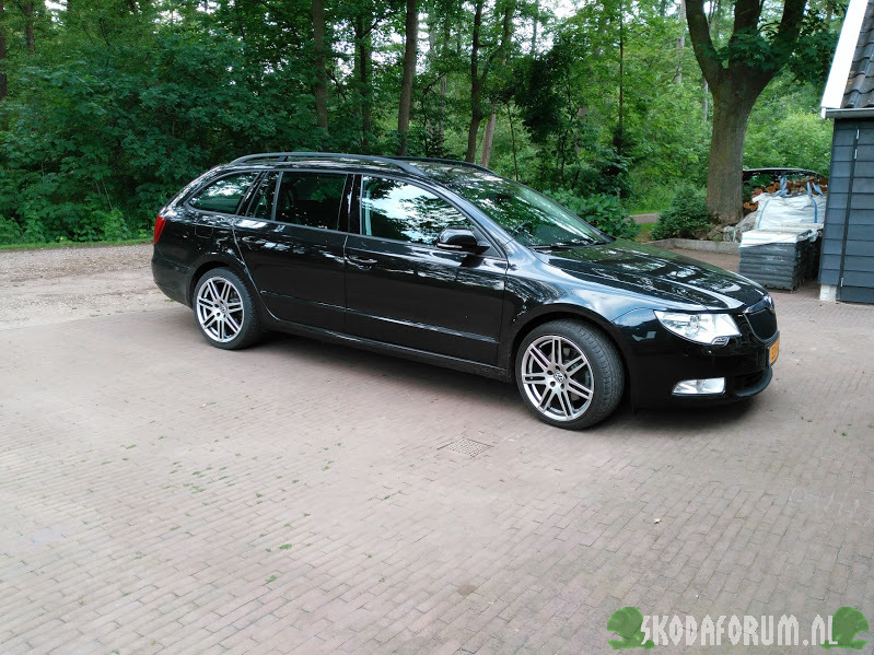 Skoda Superb 2 Combi RS4 wielen