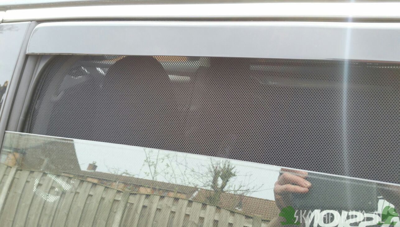 Superskoda.com Privacy shades / blinds