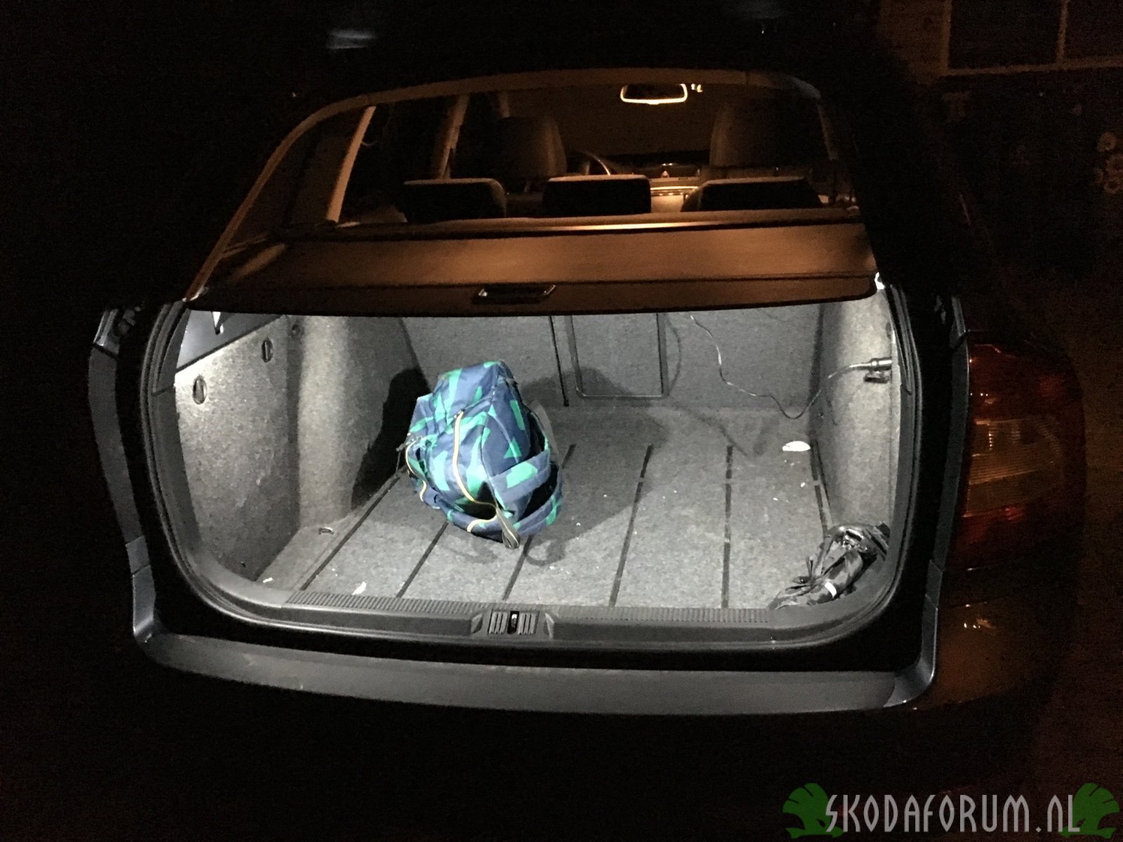 SuperSkoda mega power led trunk