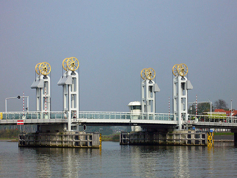 Kampen_stadsbrug_hefgedeelte.jpg