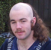 220px-Skullet.jpg