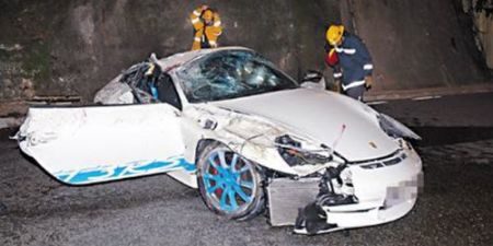 Porsche%20911%20GT3%20RS%20crash%201.jpg