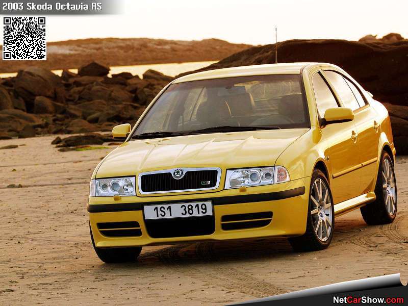 Skoda-Octavia_RS_2003_photo_02.jpg