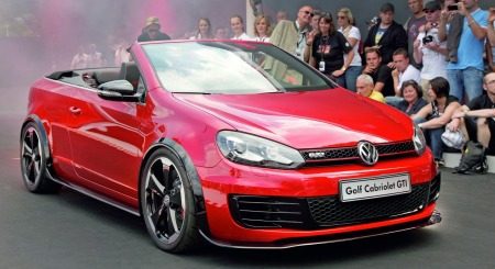 Volkswagen_Golf_GTI_Cabriolet_concept__1.jpg